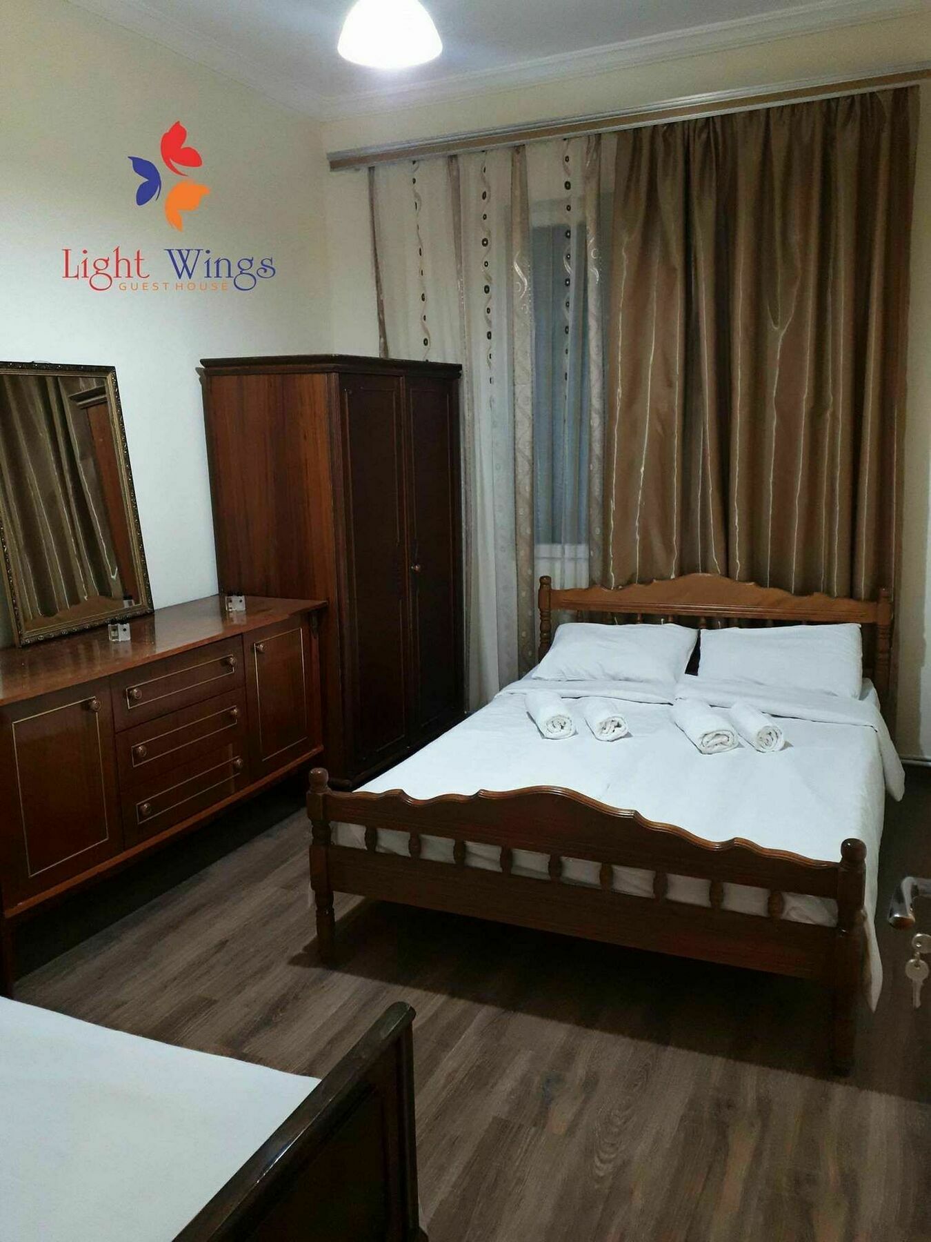 Light Wings Family Guesthouse Erivan Dış mekan fotoğraf